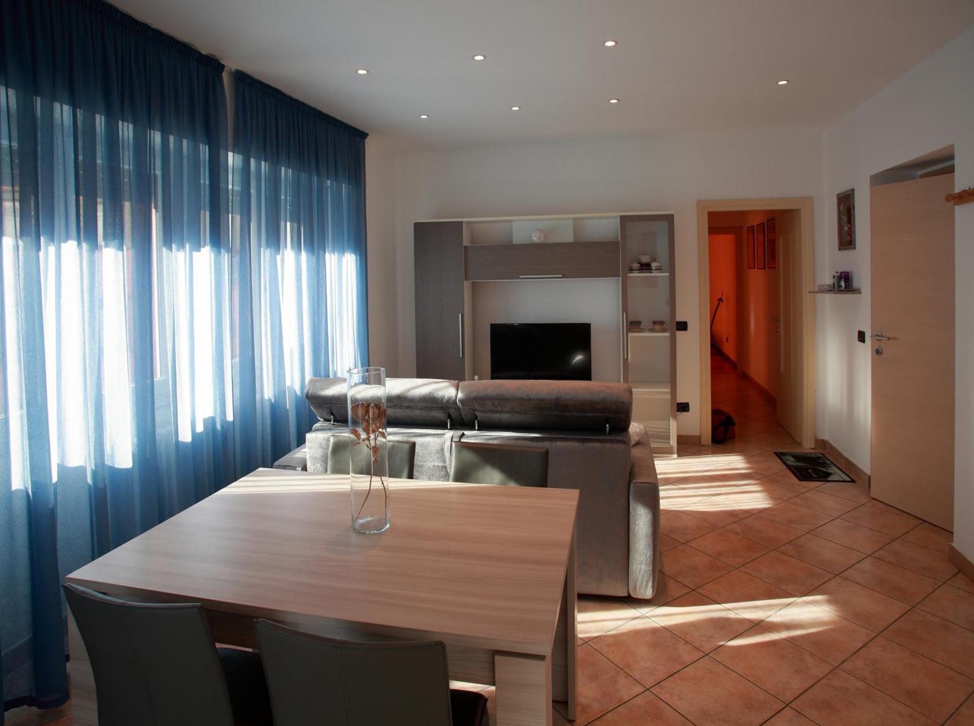 Ferienwohnung La Torre Tirano Exterior foto